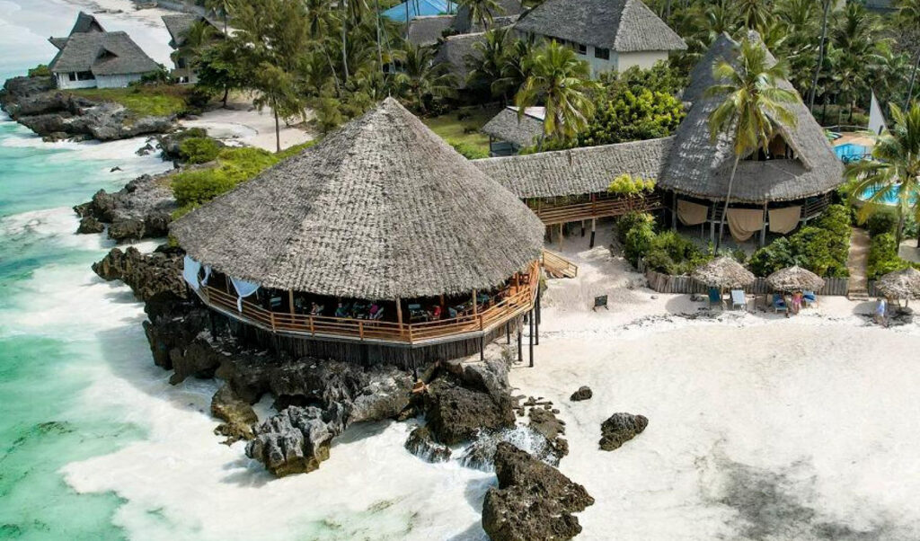 Beach extention after safari