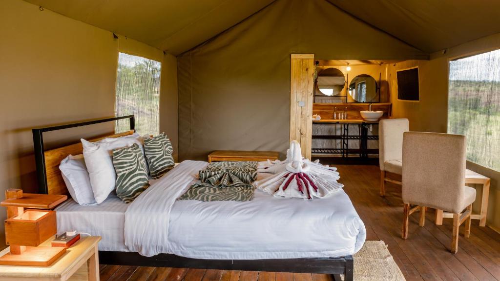 Baobab Mara Luxury Camp – Mid-Range Camp in North Serengeti, Tanzania