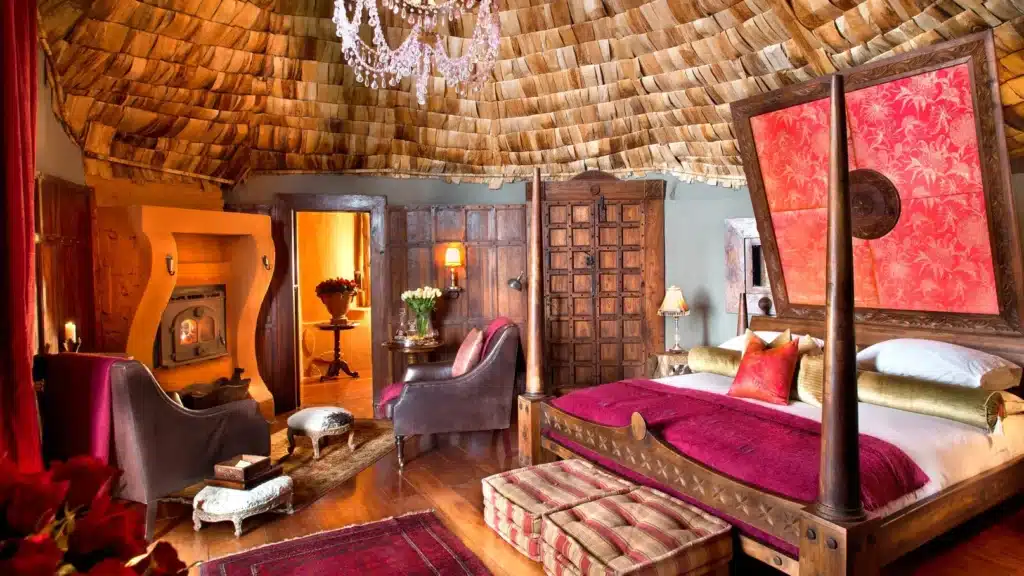 &Beyond Ngorongoro Crater Lodge 6