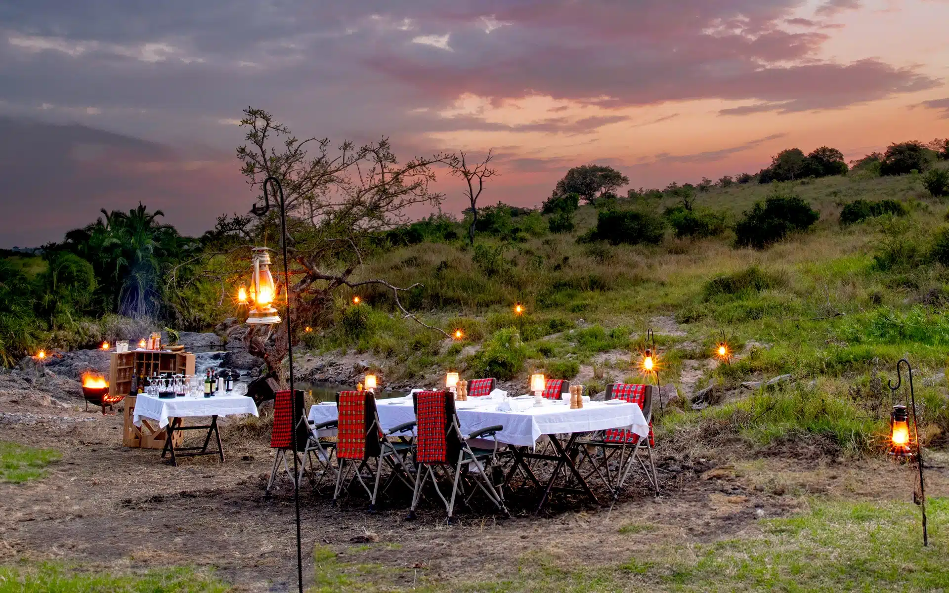 Bush Meals and Sundowners