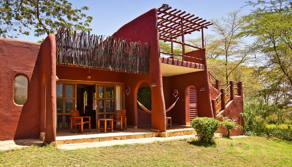 Amboseli Serena Safari Lodge – Luxury in Amboseli, Kenya