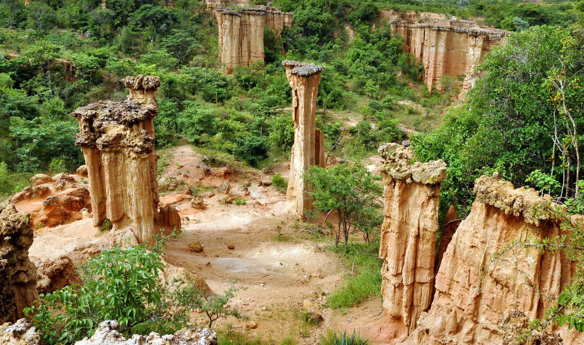 Isimila Stone Age site excursions